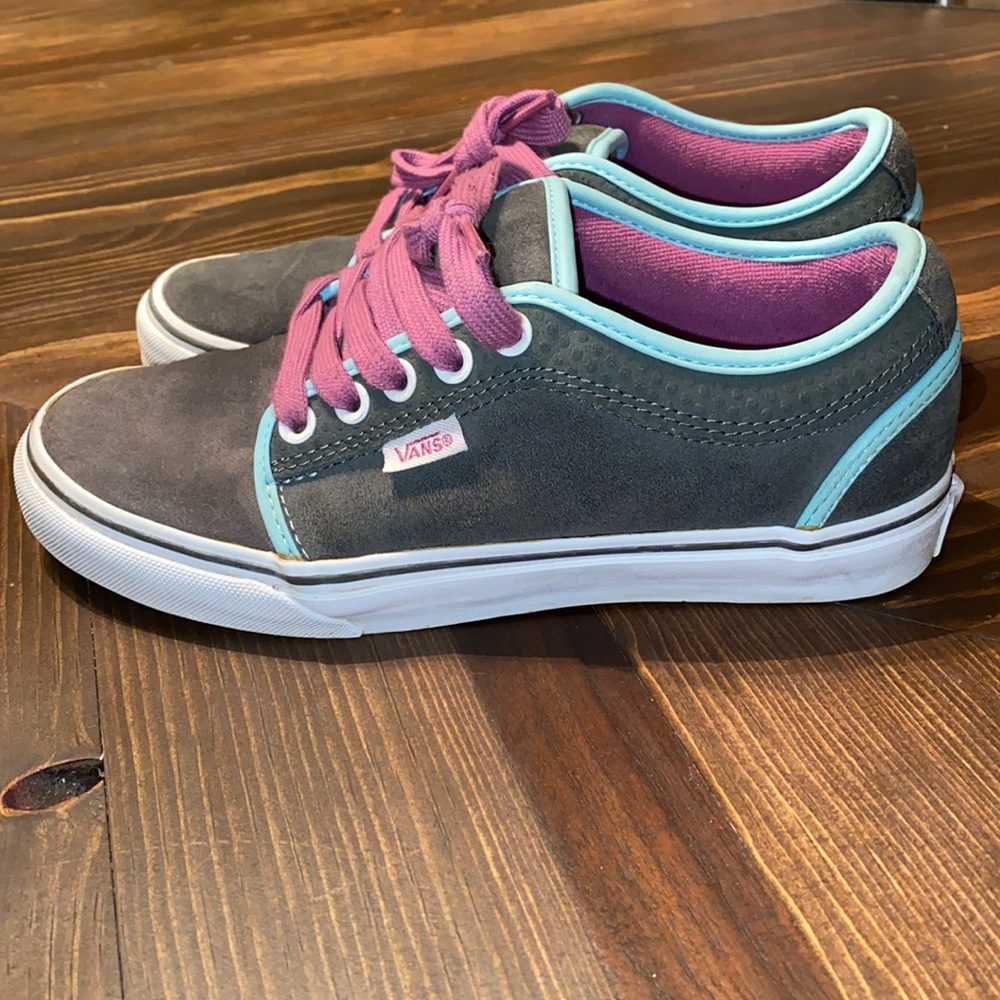 Vans Basically Vintage 😂
